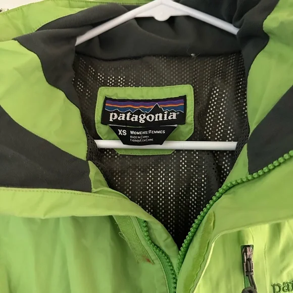 Patagonia Women’s Rain/Snow 3L Gore-Tex Shell/Jacket Size XS